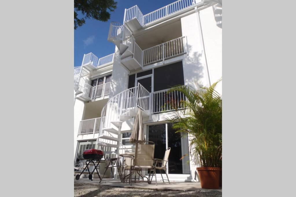 Licensed Mgr - 3/3.5 Modern Villa - Key Largo'S Premier Oceanfront Resort And Marina! Extérieur photo